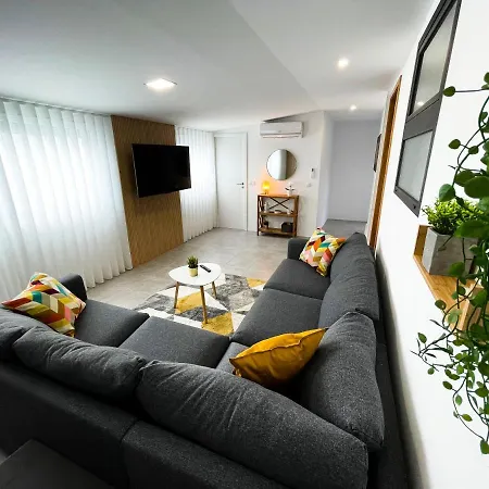 House 9 Feriehus *