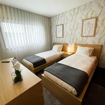 House 9 * Guimarães